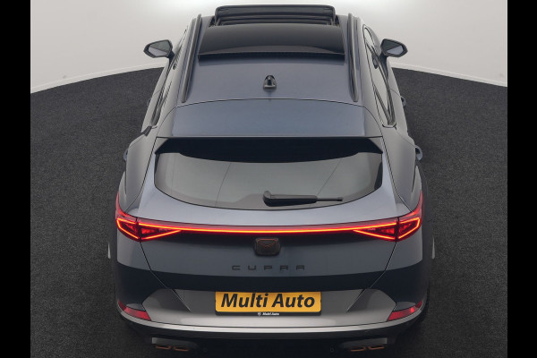 CUPRA Formentor 1.4 e-Hybrid VZ Copper Edition PHEV 245pk Dealer O.H | Panodak | Adaptive Cruise | Camera | Sportstoelen & Stuur Verwarmd | Keyless | Blis | Sfeerverlichting | Apple Carplay | DAB | Navigatie | Virtual | 19"L.M | Plug In Hybrid
