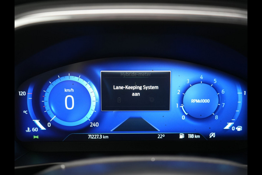 Ford FOCUS Wagon 1.0 EcoBoost Hybrid Titanium Business 125pk | Camera | Apple Carplay | Keyless | Lane Assist | Elektrische Achterklep | Cruise Control | Virtual | Climate Control | Draadloze Telefoonlader | Navigatie | DAB | 16"L.M |