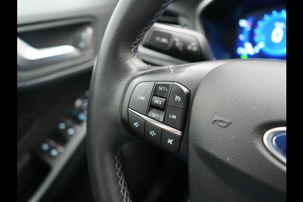Ford FOCUS Wagon 1.0 EcoBoost Hybrid Titanium Business 125pk | Camera | Apple Carplay | Keyless | Lane Assist | Elektrische Achterklep | Cruise Control | Virtual | Climate Control | Draadloze Telefoonlader | Navigatie | DAB | 16"L.M |