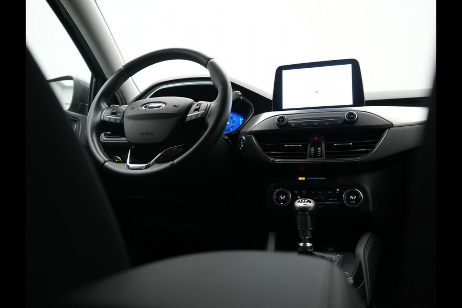 Ford FOCUS Wagon 1.0 EcoBoost Hybrid Titanium Business 125pk | Camera | Apple Carplay | Keyless | Lane Assist | Elektrische Achterklep | Cruise Control | Virtual | Climate Control | Draadloze Telefoonlader | Navigatie | DAB | 16"L.M |