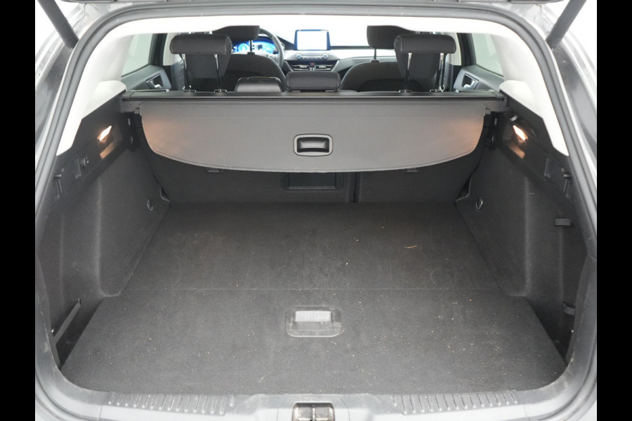 Ford FOCUS Wagon 1.0 EcoBoost Hybrid Titanium Business 125pk | Camera | Apple Carplay | Keyless | Lane Assist | Elektrische Achterklep | Cruise Control | Virtual | Climate Control | Draadloze Telefoonlader | Navigatie | DAB | 16"L.M |