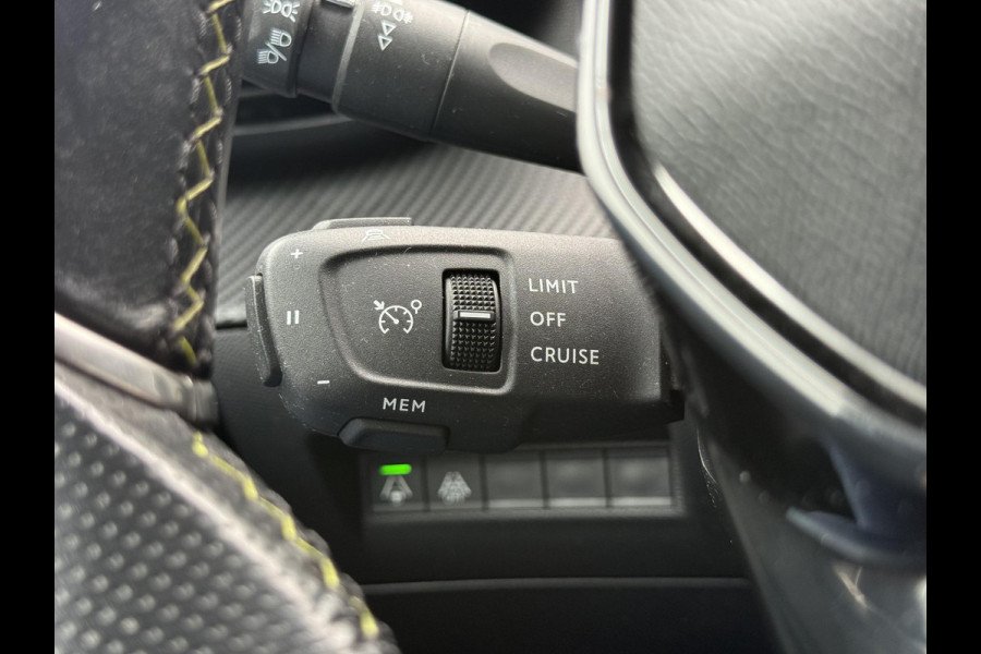 Peugeot e-2008 EV GT Pack 50 kWh 1e Eigenaar|Navi|Schuifdak|Stoelverw|Camera|i-Cockpit|Clima|Cruise|N.A.P|APK tot 08-2027