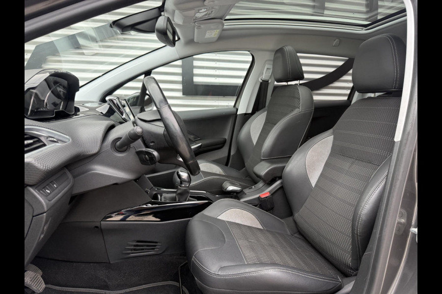 Peugeot 2008 1.2 PureTech Allure 2e Eigenaar|Navi|Pano|Camera|Carplay|Clima|Cruise|N.A.P|Nieuwe APK bij Aflevering