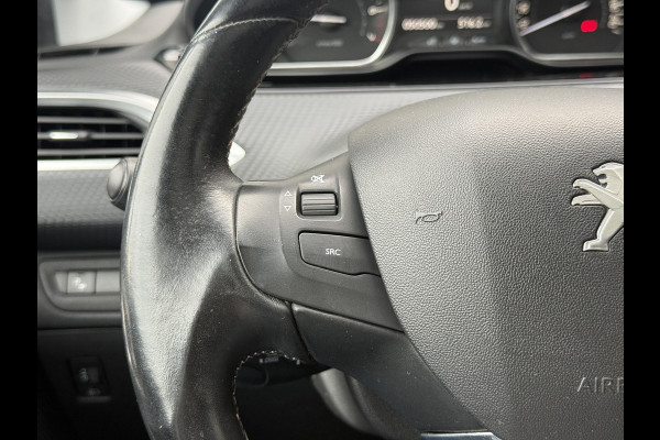 Peugeot 2008 1.2 PureTech Allure 2e Eigenaar|Navi|Pano|Camera|Carplay|Clima|Cruise|N.A.P|Nieuwe APK bij Aflevering
