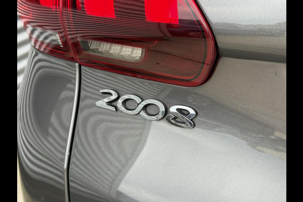 Peugeot 2008 1.2 PureTech Allure 2e Eigenaar|Navi|Pano|Camera|Carplay|Clima|Cruise|N.A.P|Nieuwe APK bij Aflevering