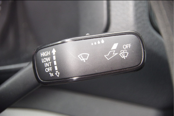 MAN TGE 3.180 35 2.0 Lang L4H3(L3H2) 3-ZITS, 177PK AUT. CAMERA, GEVEERDE STOEL, CRUISE, CARPLAY, NL AUTO, NAP