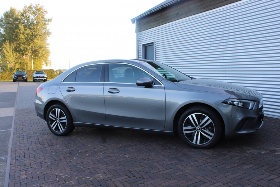 Mercedes-Benz A-Klasse 250 e Luxury Line