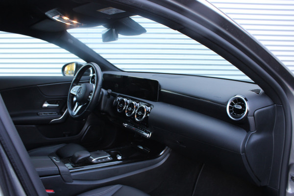 Mercedes-Benz A-Klasse 250 e Luxury Line