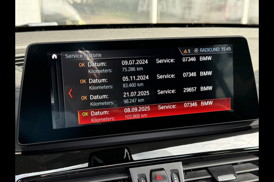 BMW X1 xDrive25i X LINE | PANORAMA | NAVIGATIE PLUS | STOELVERWARMING | CAMERA | HEAD UP |