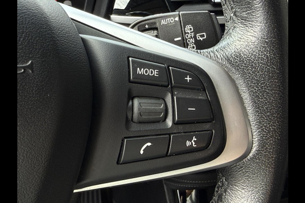 BMW X1 xDrive25i X LINE | PANORAMA | NAVIGATIE PLUS | STOELVERWARMING | CAMERA | HEAD UP |