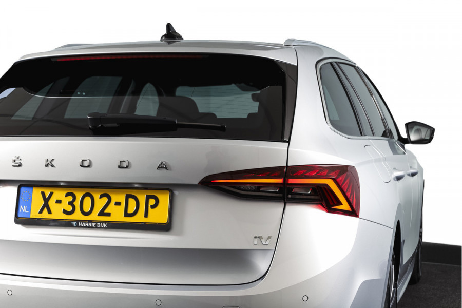 Škoda Octavia Combi 1.4 TSI iV PHEV Business Edition Plus | Org. NL | Afn. Trekhaak | Apple CarPlay | ACC | Navi | Stoel- & Stuurverwarming | PDC V+A | Camera | 18" |
