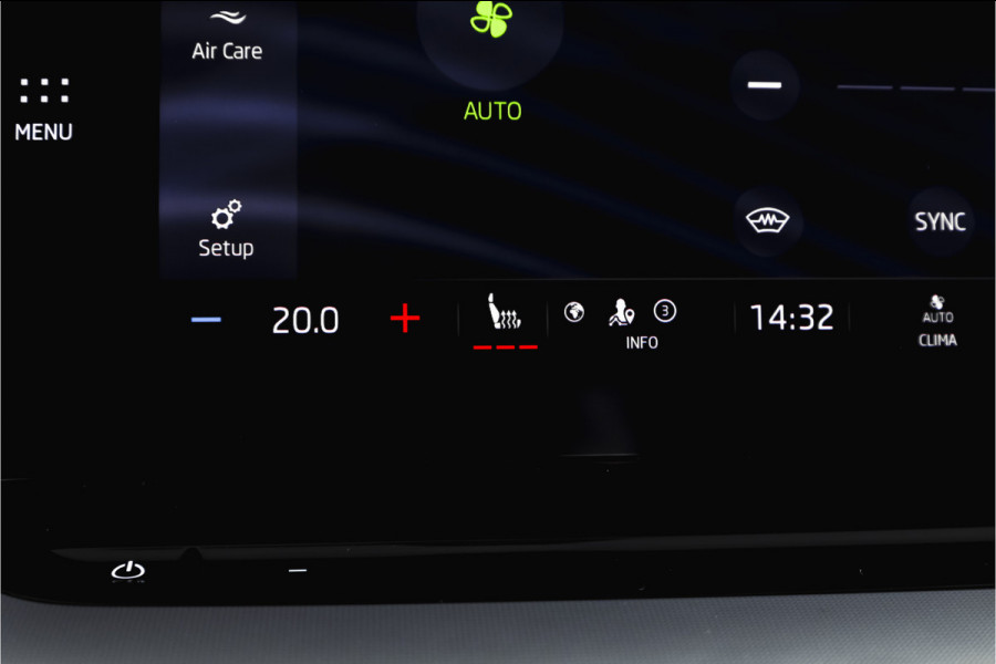 Škoda Octavia Combi 1.4 TSI iV PHEV Business Edition Plus | Org. NL | Afn. Trekhaak | Apple CarPlay | ACC | Navi | Stoel- & Stuurverwarming | PDC V+A | Camera | 18" |