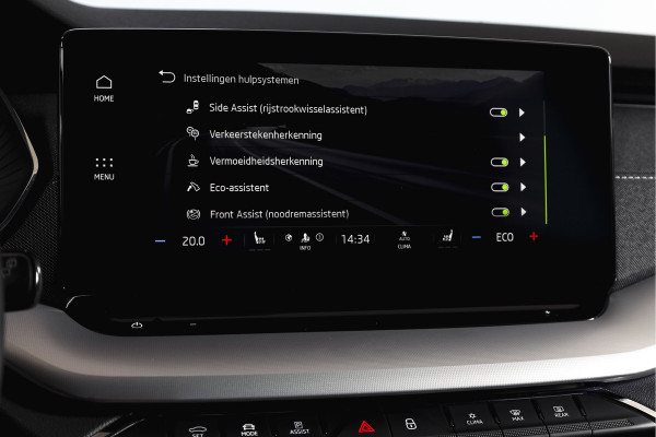 Škoda Octavia Combi 1.4 TSI iV PHEV Business Edition Plus | Org. NL | Afn. Trekhaak | Apple CarPlay | ACC | Navi | Stoel- & Stuurverwarming | PDC V+A | Camera | 18" |