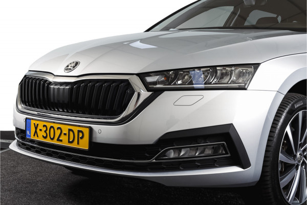 Škoda Octavia Combi 1.4 TSI iV PHEV Business Edition Plus | Org. NL | Afn. Trekhaak | Apple CarPlay | ACC | Navi | Stoel- & Stuurverwarming | PDC V+A | Camera | 18" |