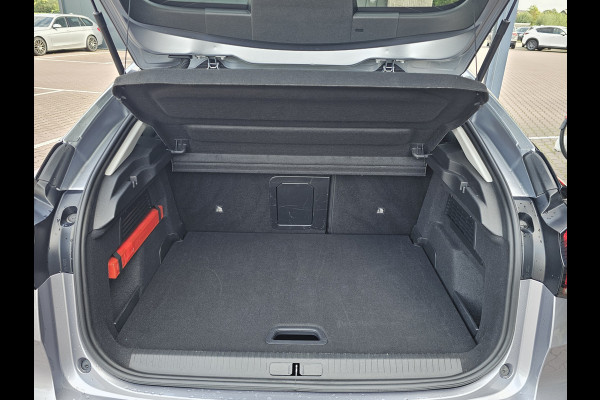 Citroën C4 1.2 Puretech Shine | Automaat | LED | Trekhaak | HUD | Camera | PDC | App-connect | Keyless |