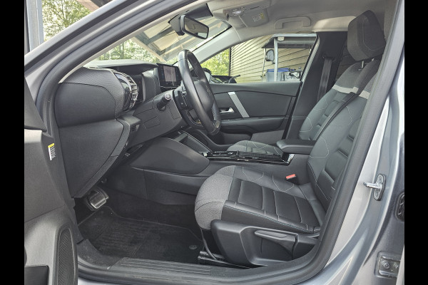 Citroën C4 1.2 Puretech Shine | Automaat | LED | Trekhaak | HUD | Camera | PDC | App-connect | Keyless |