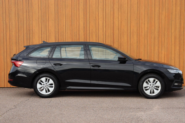 Škoda Octavia Combi 1.5 e-TSI Business Edition Org.NL digitaal dashboard Elek-a.klep