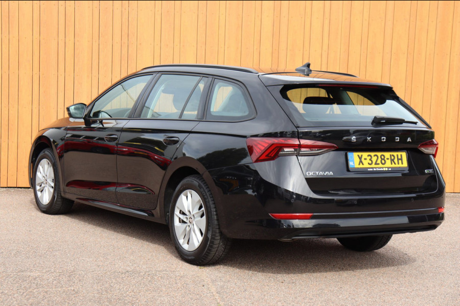 Škoda Octavia Combi 1.5 e-TSI Business Edition Org.NL digitaal dashboard Elek-a.klep