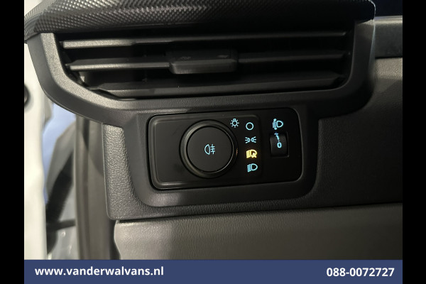 Ford Transit Custom 2.0 TDCI 136pk L2H1 Euro6 Airco | Camera | LED | Cruisecontrol Verwarmde voorruit, Parkeersensoren, Bijrijdersbank, 2740kg trekvermogen
