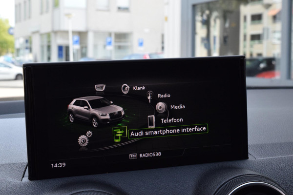 Audi Q2 30 TFSI S-Line|ACC|Carplay|Elektr.klep|Matrix