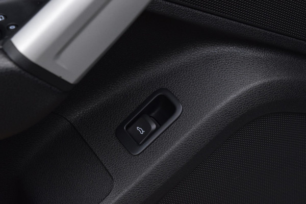 Audi Q2 30 TFSI S-Line|ACC|Carplay|Elektr.klep|Matrix