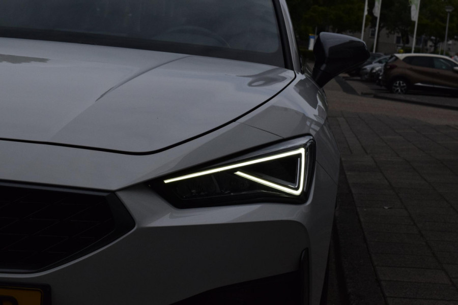 CUPRA Leon Sportstourer 1.4 e-Hybrid VZ Adrenaline|19"|Camera|Trekhaak