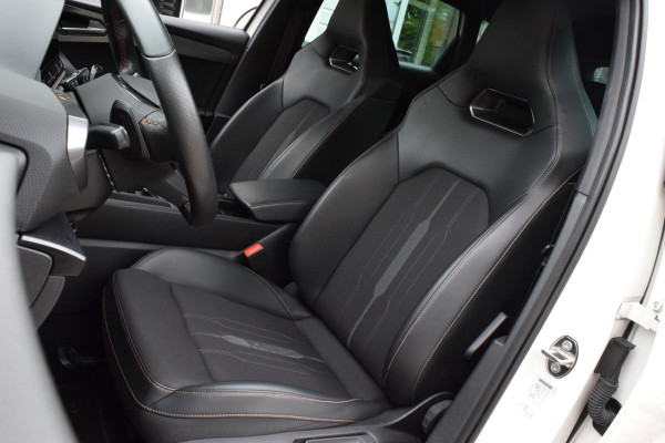CUPRA Leon Sportstourer 1.4 e-Hybrid VZ Adrenaline|19"|Camera|Trekhaak