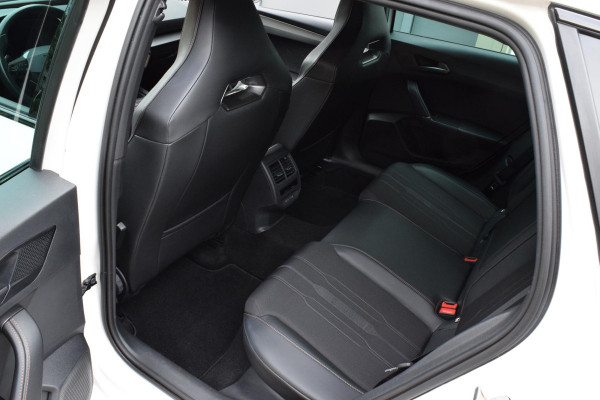 CUPRA Leon Sportstourer 1.4 e-Hybrid VZ Adrenaline|19"|Camera|Trekhaak