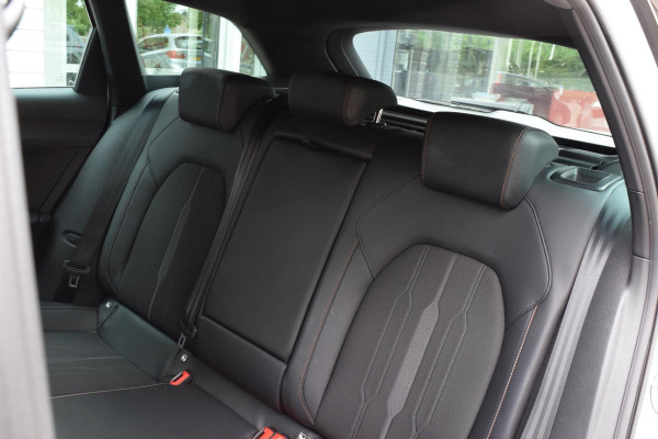 CUPRA Leon Sportstourer 1.4 e-Hybrid VZ Adrenaline|19"|Camera|Trekhaak