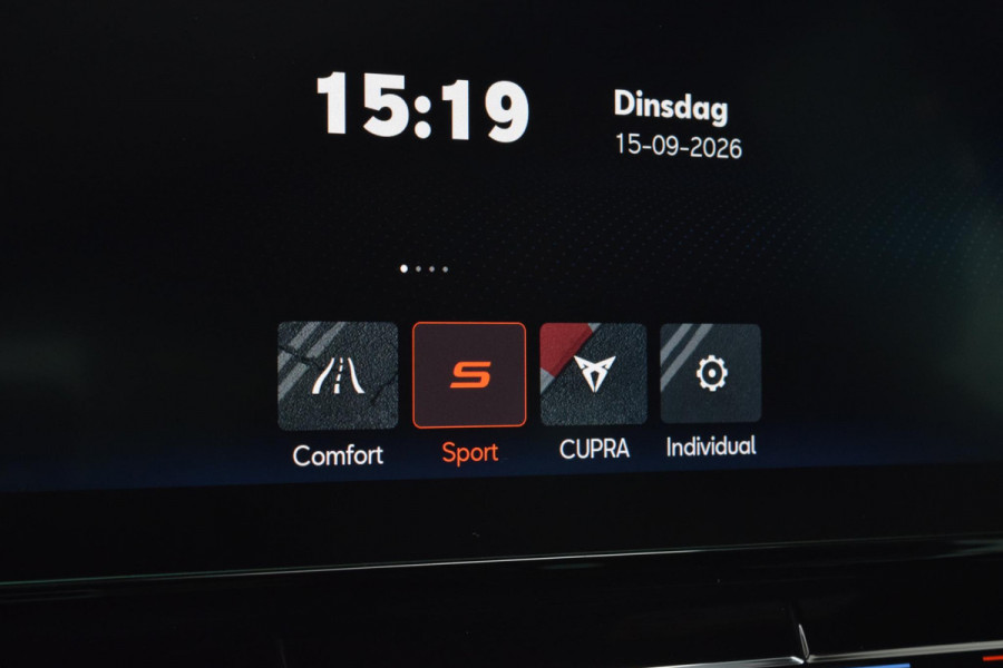 CUPRA Leon Sportstourer 1.4 e-Hybrid VZ Adrenaline|19"|Camera|Trekhaak