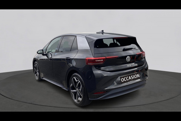 Volkswagen ID.3 First Plus 58 kWh 204pk | Camera | IQ light | Stoelverwarming | Acc