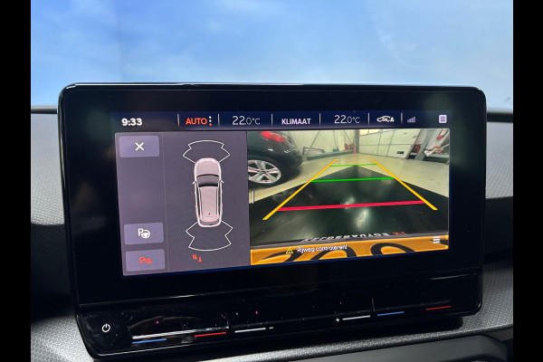 Seat Leon Sportstourer 1.0 TSI Style Business Intense Navi | Clima | Cruise | Camera | PDC