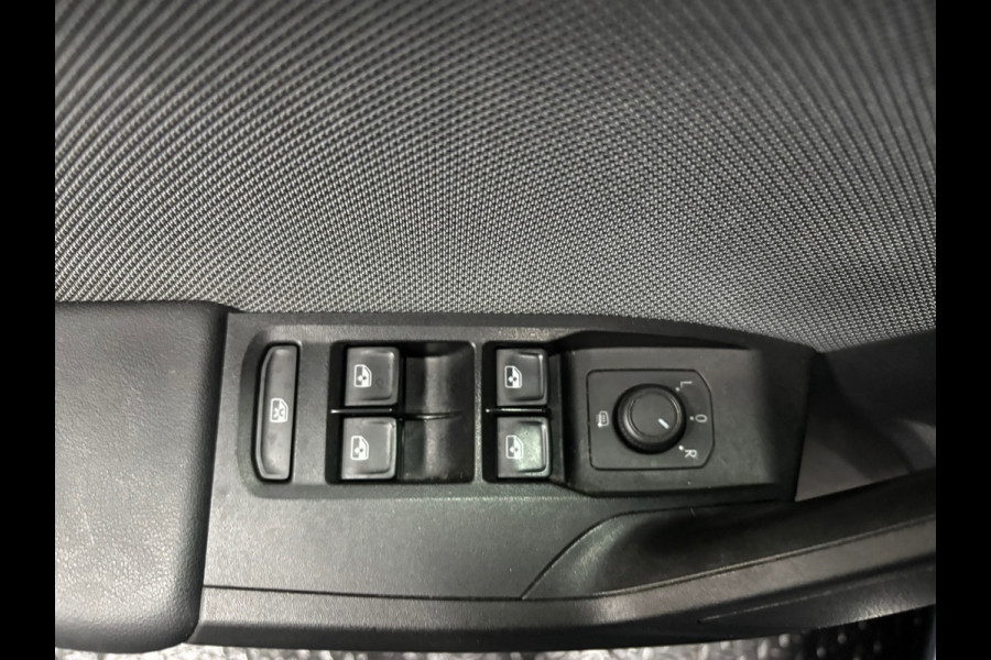 Seat Leon Sportstourer 1.0 TSI Style Business Intense Navi | Clima | Cruise | Camera | PDC