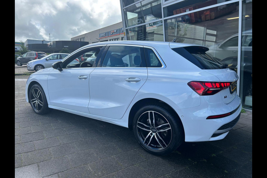 Audi A3 SPORTBACK 30 TFSI Advanced edition Facelift Model