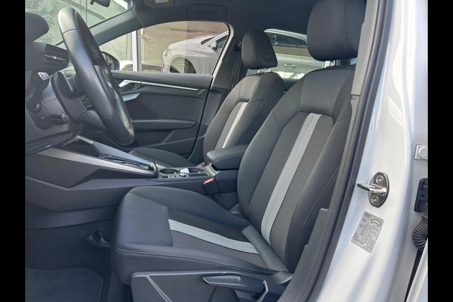 Audi A3 SPORTBACK 30 TFSI Advanced edition Facelift Model