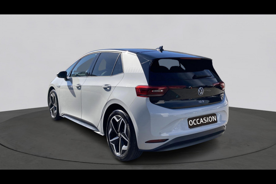 Volkswagen ID.3 First Plus 58 kWh 204pk SOH 91% Camera | Stoelverwarming | Acc | IQ Light