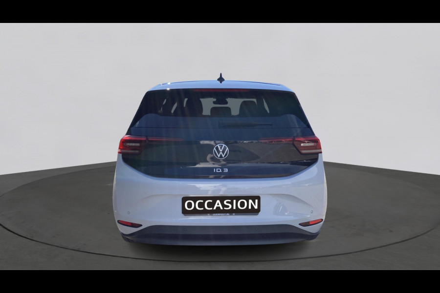 Volkswagen ID.3 First Plus 58 kWh 204pk SOH 91% Camera | Stoelverwarming | Acc | IQ Light