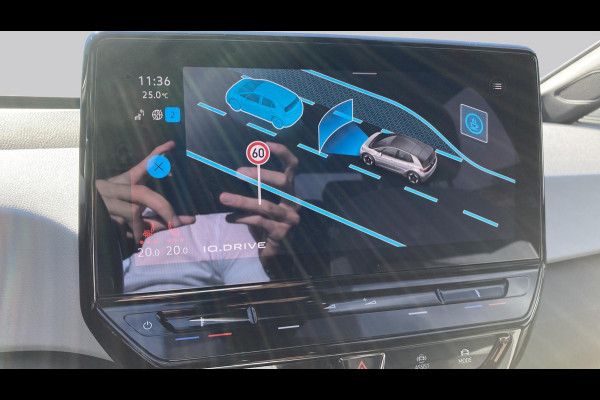 Volkswagen ID.3 First Plus 58 kWh 204pk SOH 91% Camera | Stoelverwarming | Acc | IQ Light