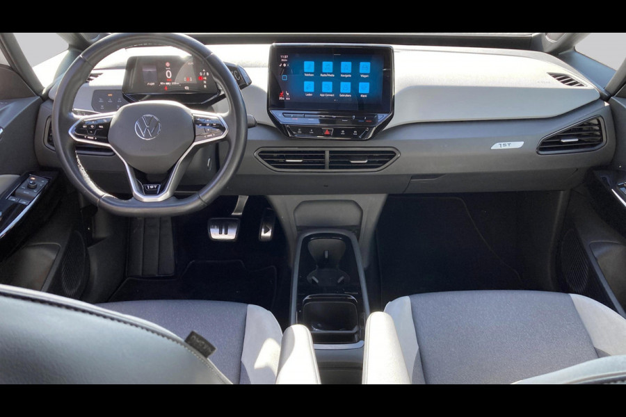 Volkswagen ID.3 First Plus 58 kWh 204pk SOH 91% Camera | Stoelverwarming | Acc | IQ Light