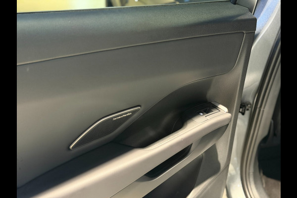 Volkswagen T-Roc 1.5 eTsi R-Line First Edition|Pano|Matrix|Keyless|H&K|HUD|360|