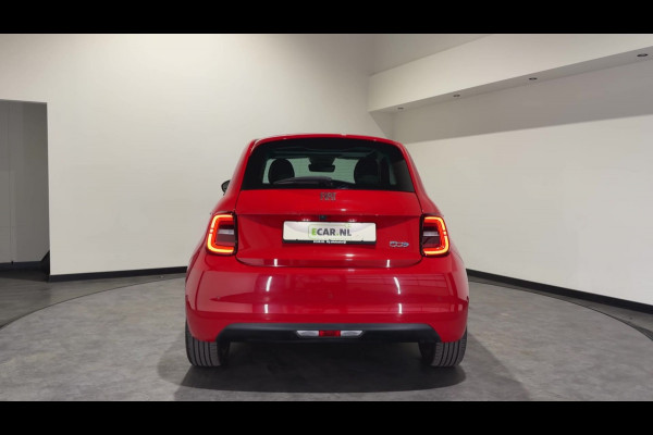 Fiat 500 La Prima 42 kWh | Luxe Leder | ACC | Keyless