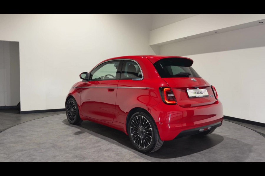 Fiat 500 La Prima 42 kWh | Luxe Leder | ACC | Keyless