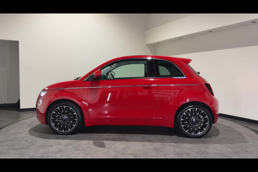 Fiat 500 La Prima 42 kWh | Luxe Leder | ACC | Keyless