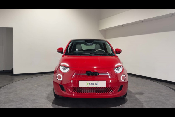 Fiat 500 La Prima 42 kWh | Luxe Leder | ACC | Keyless