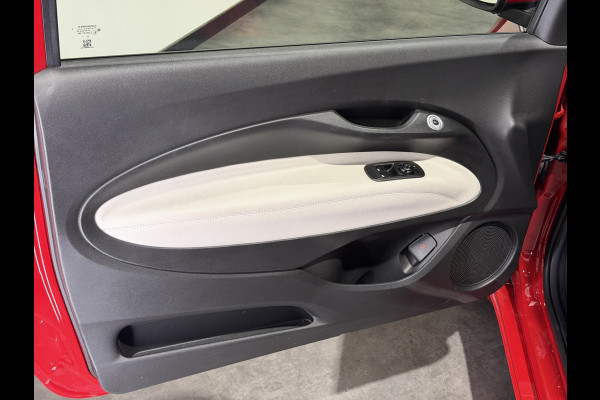 Fiat 500 La Prima 42 kWh | Luxe Leder | ACC | Keyless