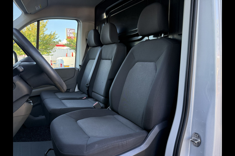 Volkswagen Crafter 35 2.0 TDI 140PK L3H3 | PDC | Airco | Trekhaak 3T