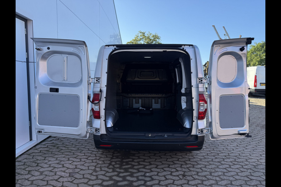 Maxus EDELIVER 3 50kWh 122PK Elektrisch! L1 227km WLTP Cruise control Snelladen Laadkabel Camera Carplay Climtate Control Parkeersensoren achter