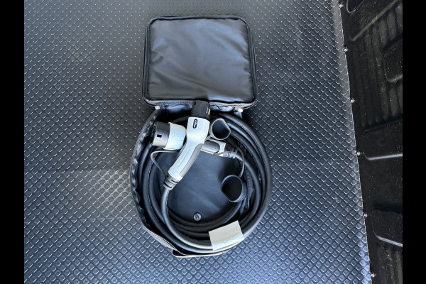 Maxus EDELIVER 3 50kWh 122PK Elektrisch! L1 227km WLTP Cruise control Snelladen Laadkabel Camera Carplay Climtate Control Parkeersensoren achter