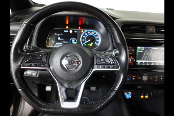 Nissan Leaf N-Connecta 40 kWh Navigatie Bluetooth Cruise Control Lichtmetalen Velgen