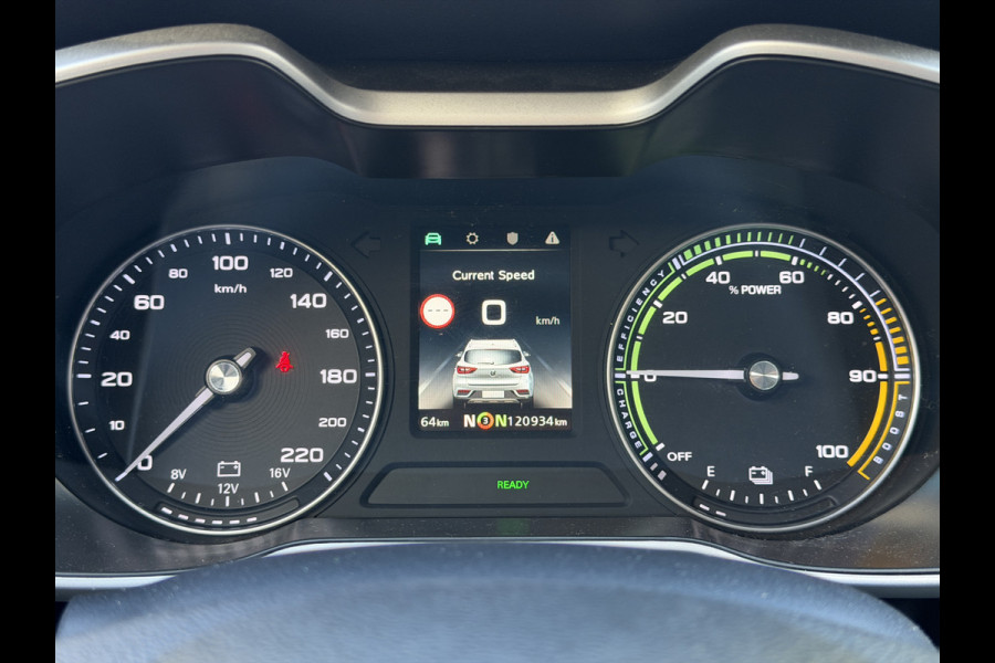 MG Mg Zs BWJ 12-2020 | EV 150PK Luxury 45 kWh SOH 91,7% | LEER | PANO DAK | STOELVERW | NAVI | CLIMA | CARPLAY | PDC | AD CRUISE |